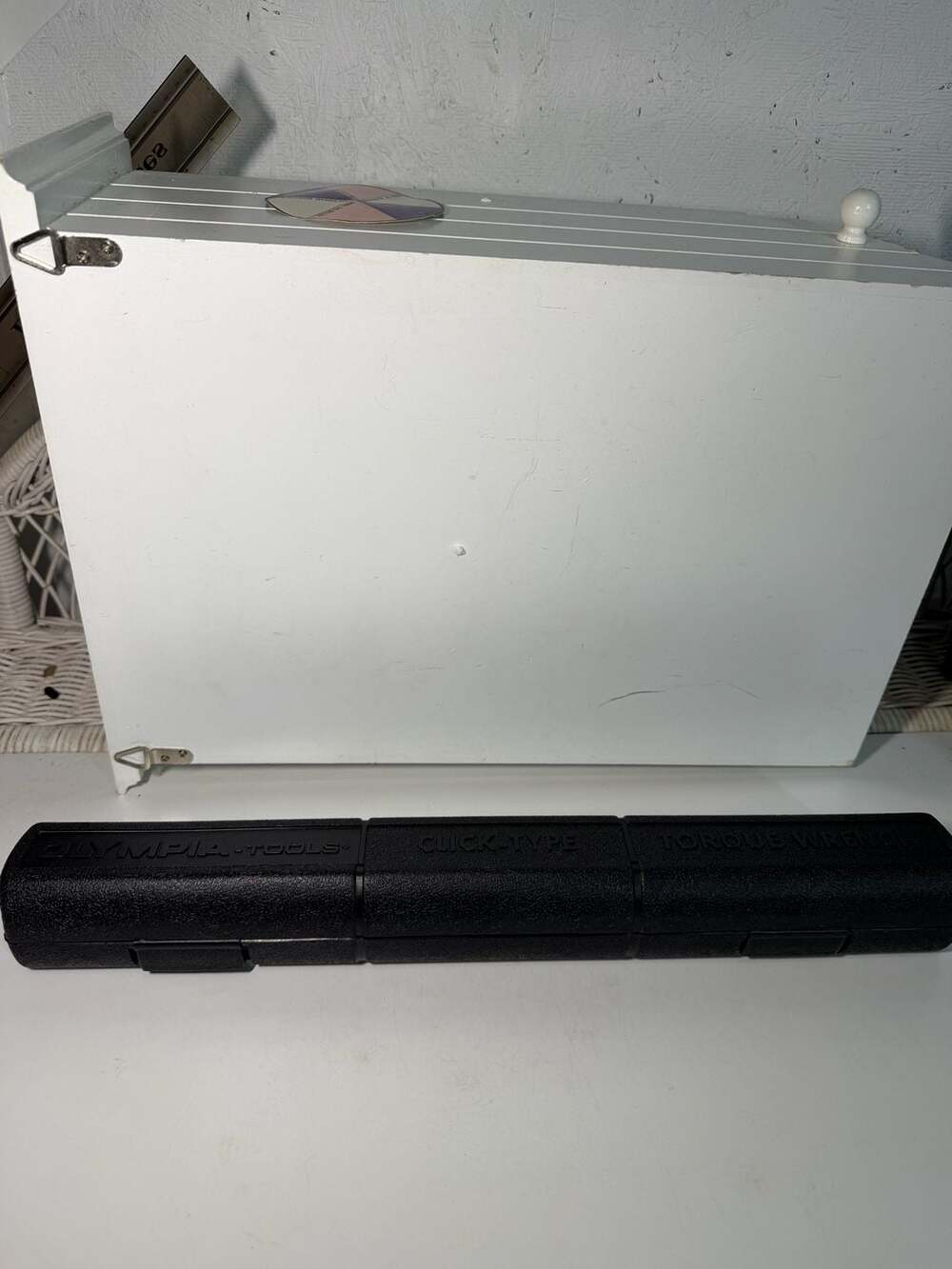 Olympia Tools Click-Type Torque Wrench in Plastic Case
